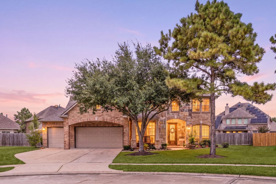 Property photo for 607 Coldstone Court, Rosenberg, TX