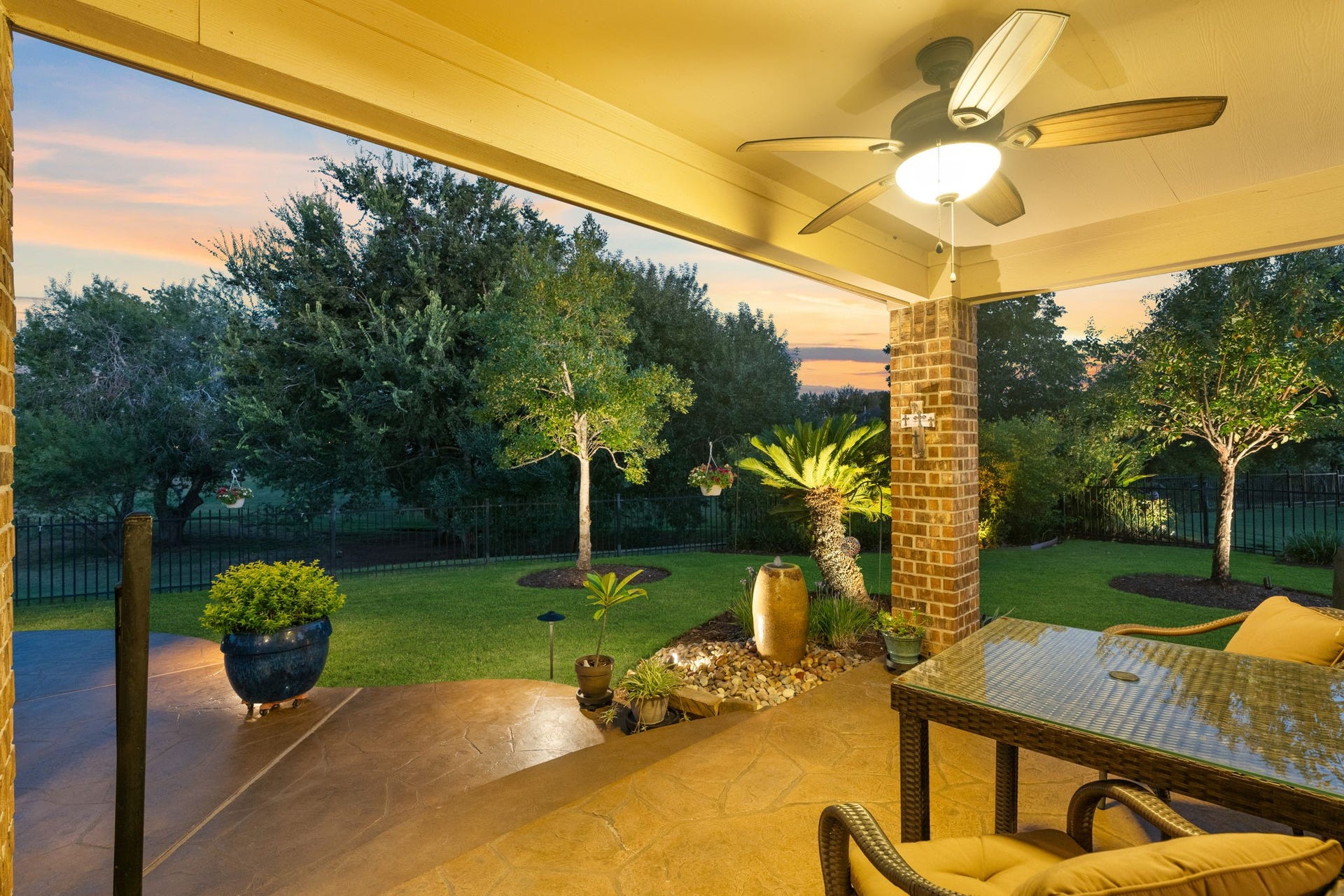 2903 Bur Oak Court, Richmond, TX 77469 Mosquito misting system adds comfort while enjoying your beautiful outdoor retreat.