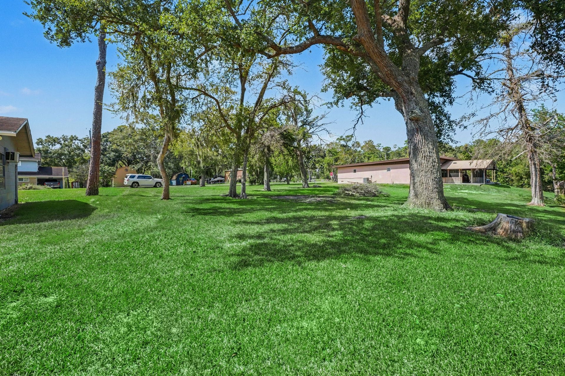 3315 Saint Anne Street, Liverpool, TX 77577 3315 Saint Anne Street, Liverpool, TX 77577