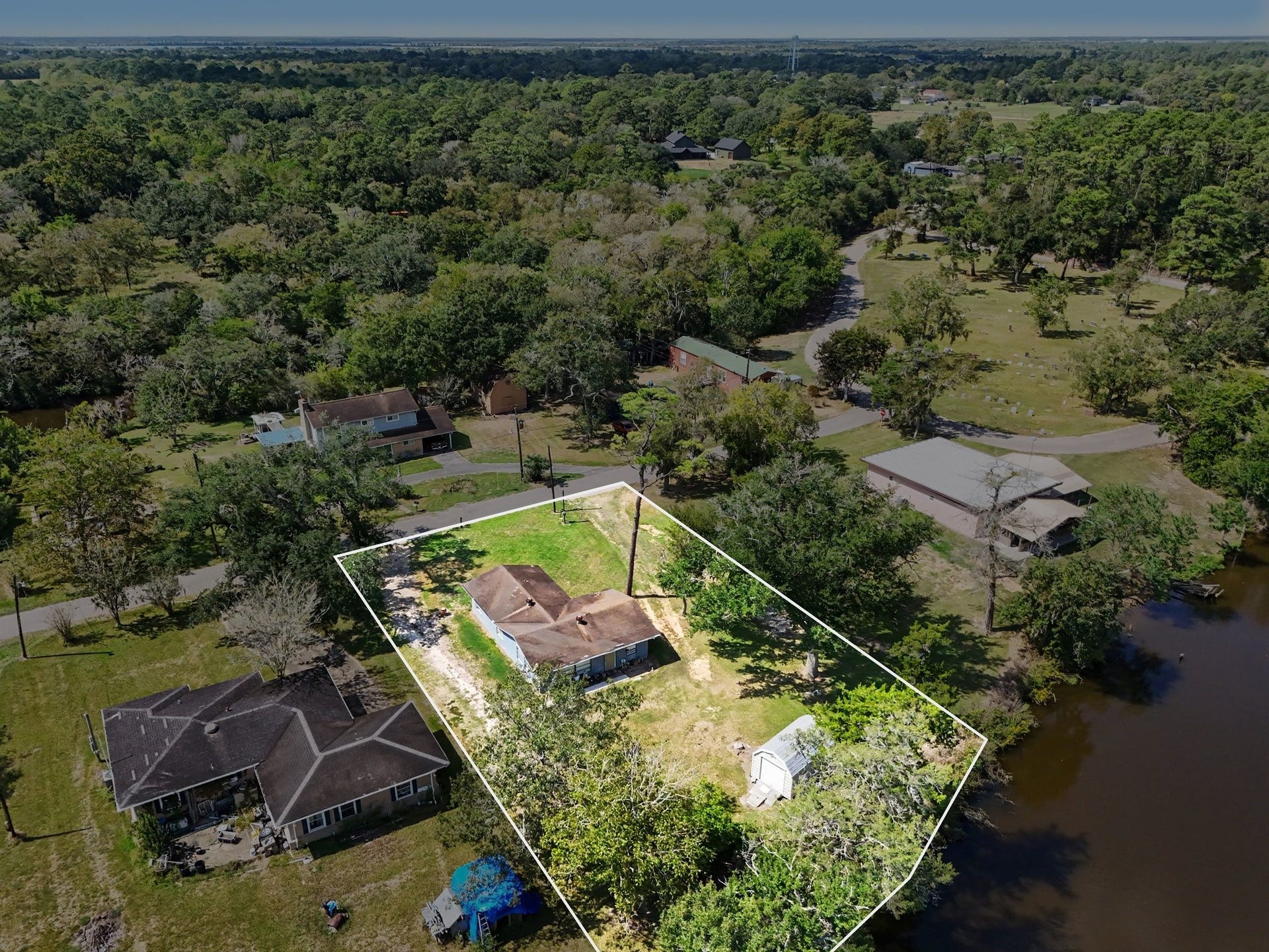 3315 Saint Anne Street, Liverpool, TX 77577 3315 Saint Anne Street, Liverpool, TX 77577