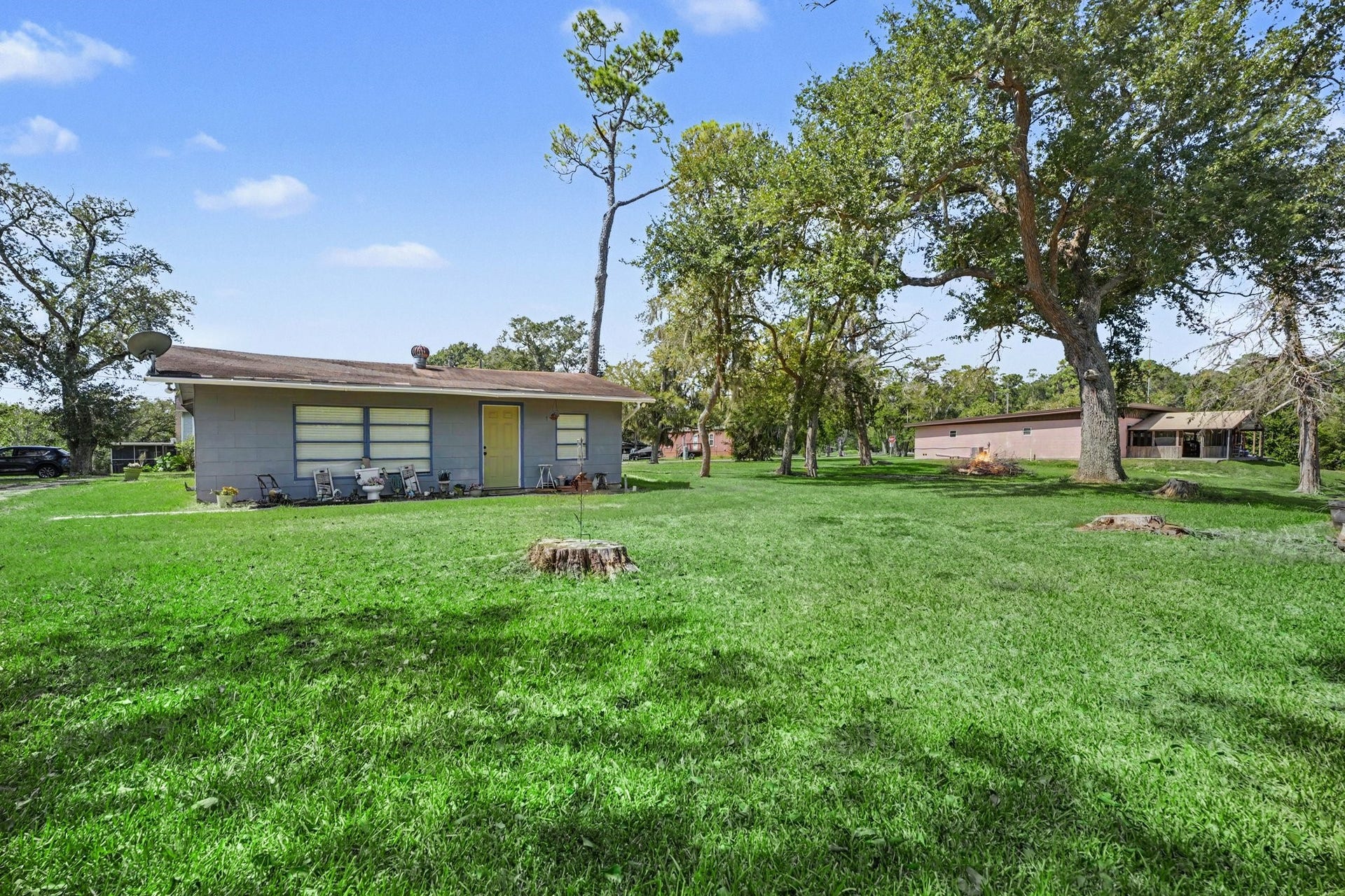 3315 Saint Anne Street, Liverpool, TX 77577 3315 Saint Anne Street, Liverpool, TX 77577