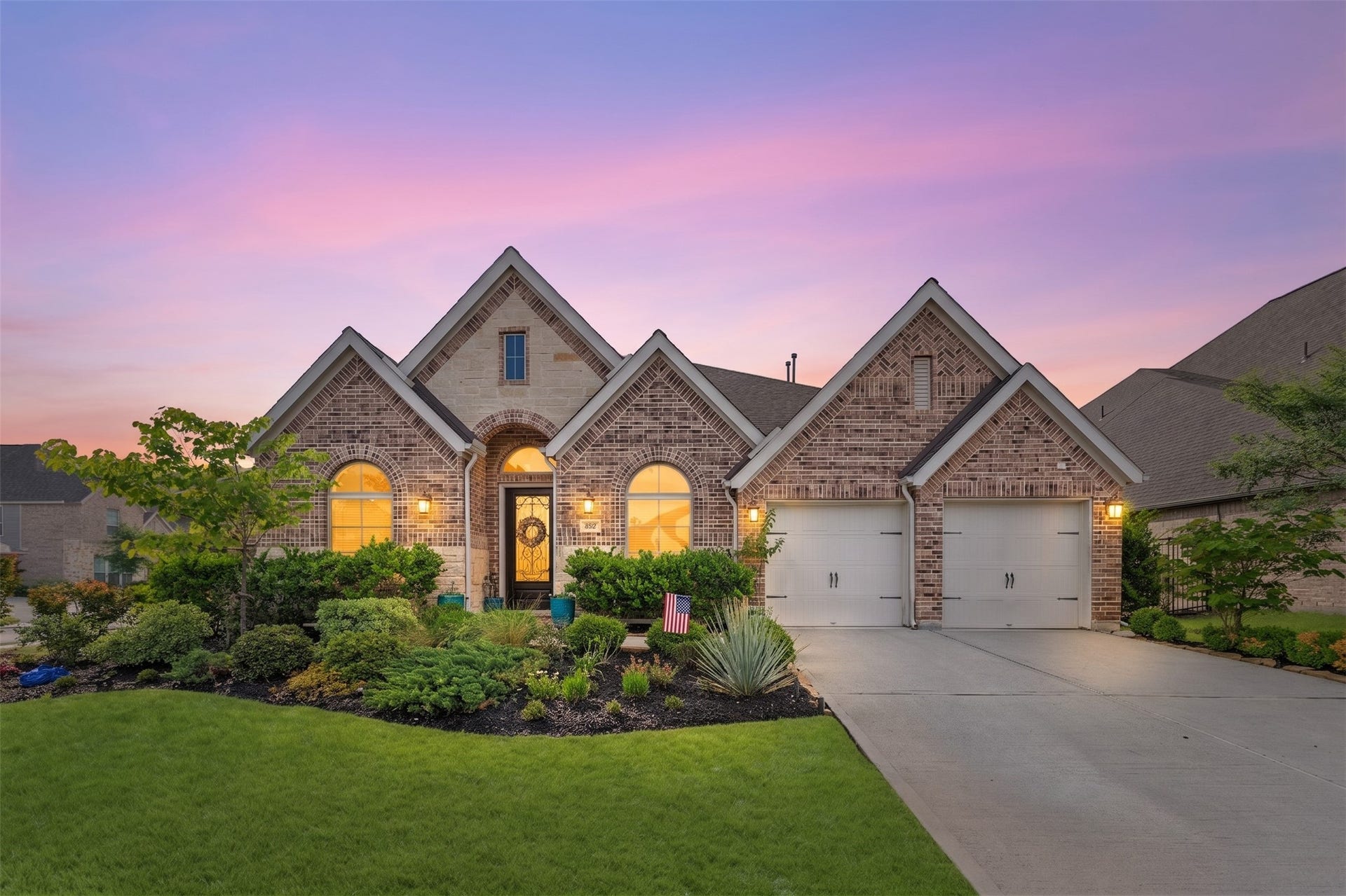 28155 Briarwood Pass, Spring, TX 77386 Welcome to this Gorgeous Home. Front view.