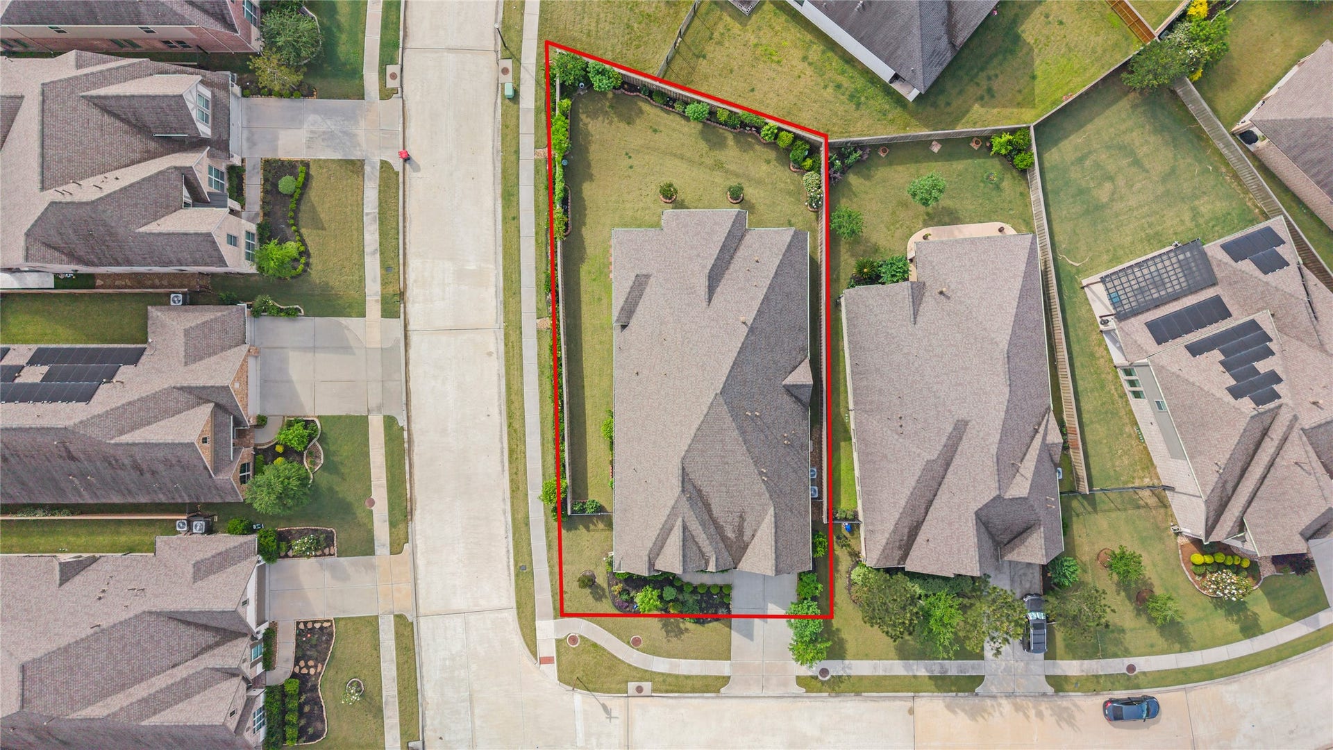 28155 Briarwood Pass, Spring, TX 77386 Stunning view highlighting the home and expansive lot.