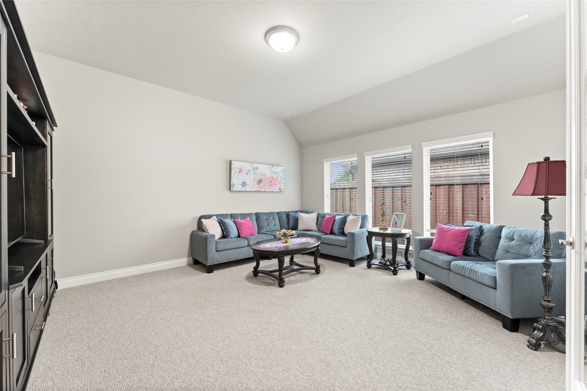 28155 Briarwood Pass, Spring, TX 77386 Open, airy bonus room withdouble glass door, ideal for family room, game room or media room.
