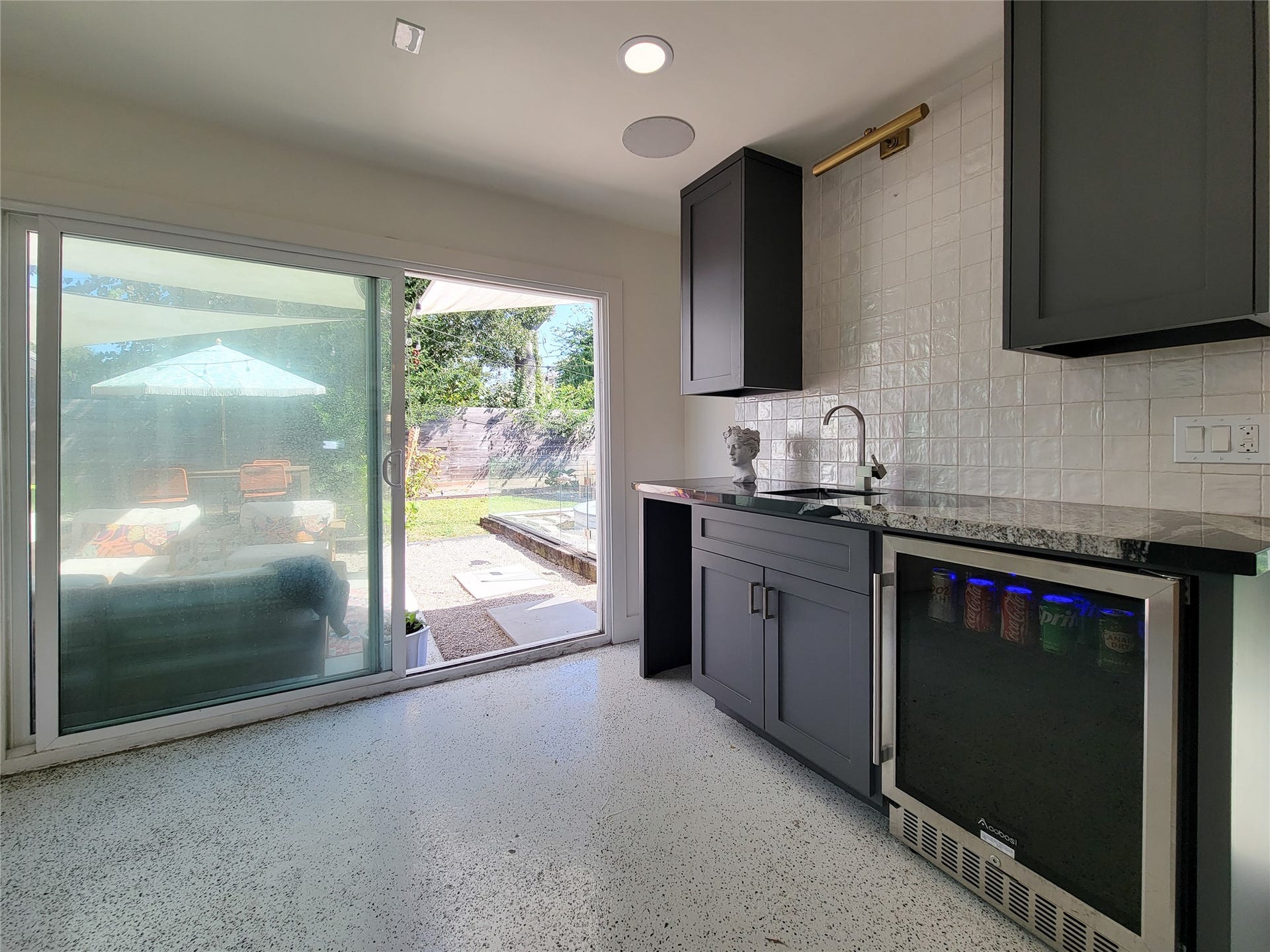 5231 Lamonte Lane, Houston, TX 77092 5231 Lamonte Lane, Houston, TX 77092