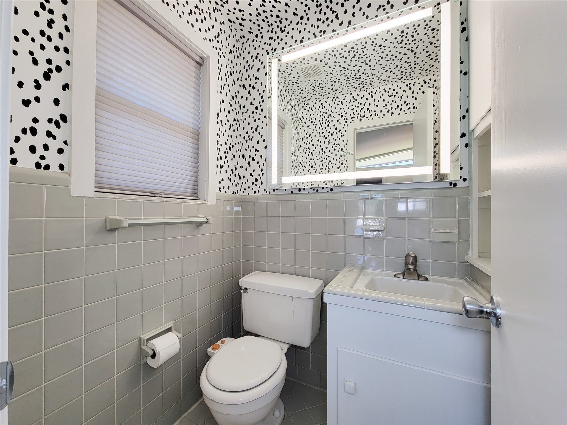 5231 Lamonte Lane, Houston, TX 77092 5231 Lamonte Lane, Houston, TX 77092