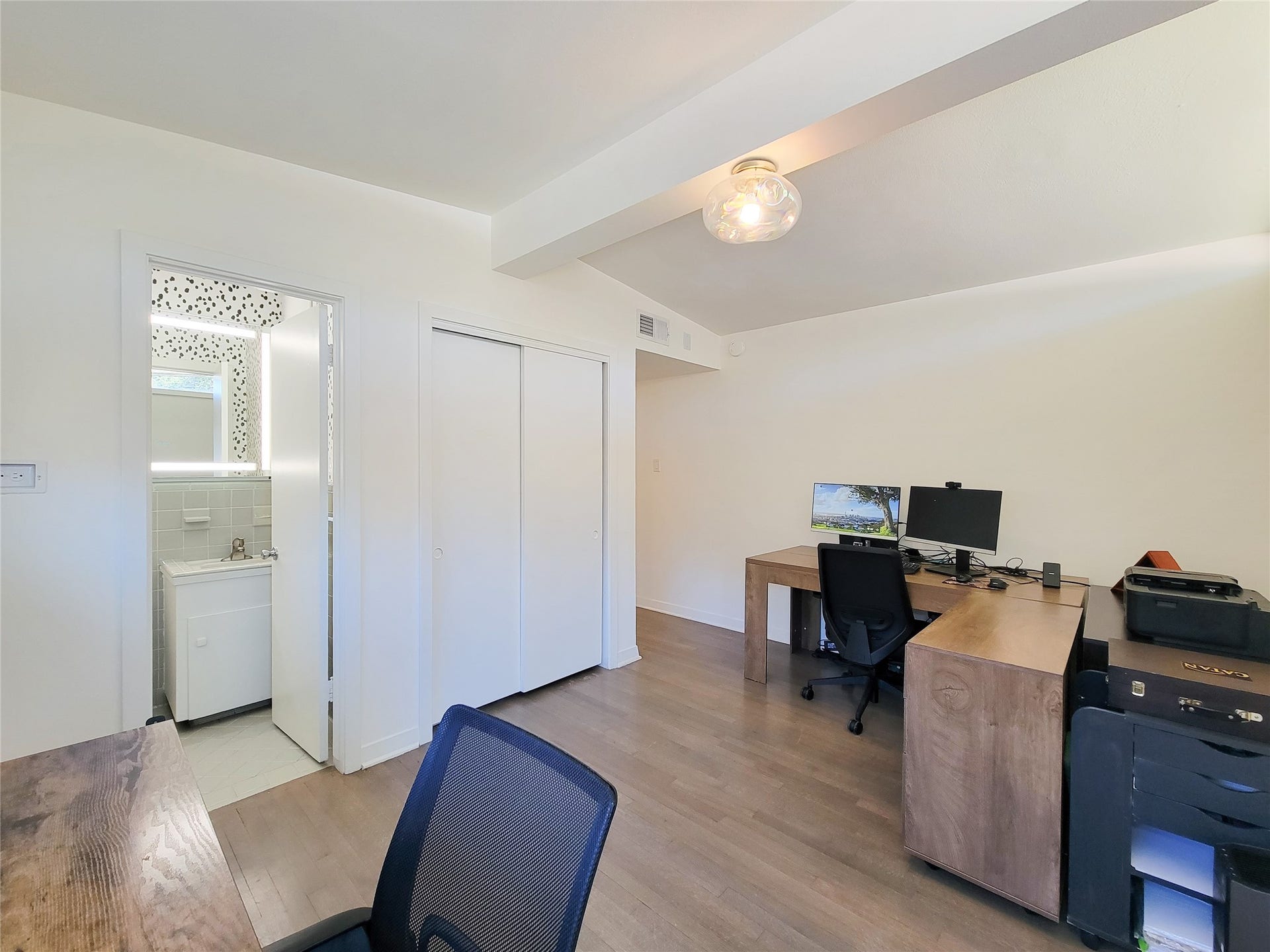 5231 Lamonte Lane, Houston, TX 77092 5231 Lamonte Lane, Houston, TX 77092