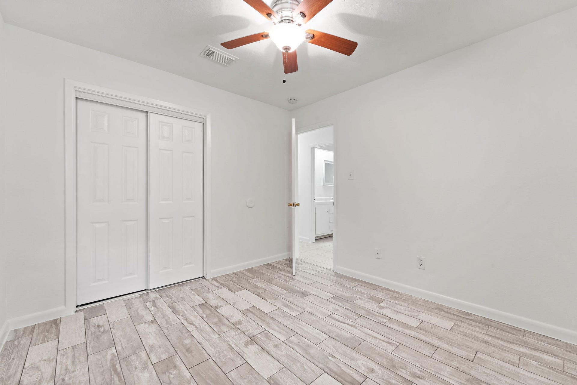 3 W Woodtimber Court, The Woodlands, TX 77381 3 W Woodtimber Court, The Woodlands, TX 77381