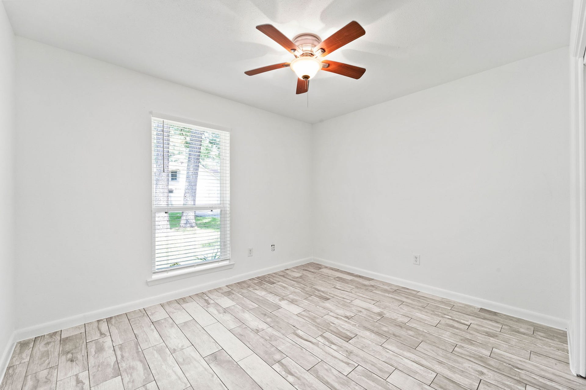 3 W Woodtimber Court, The Woodlands, TX 77381 3 W Woodtimber Court, The Woodlands, TX 77381
