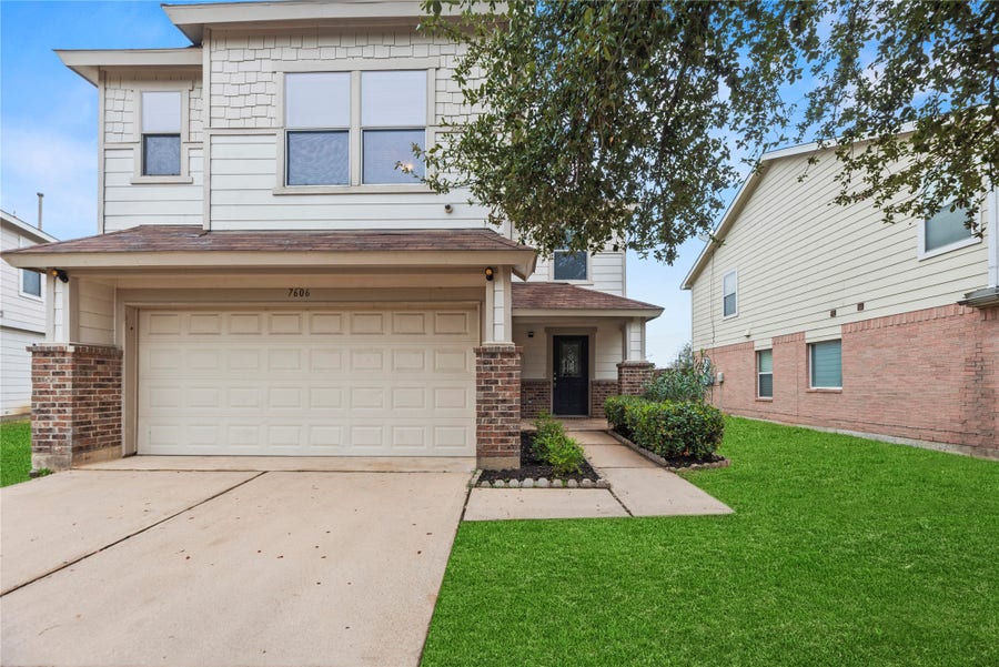 Property photo for 7606 Hillsdale Park Court, Cypress, TX