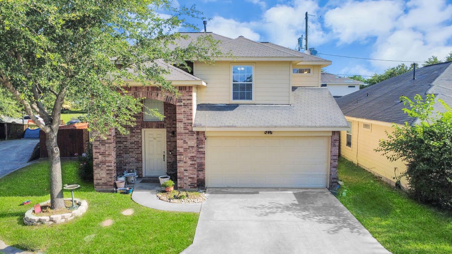 Property photo for 201 S Native Lane, Houston, TX