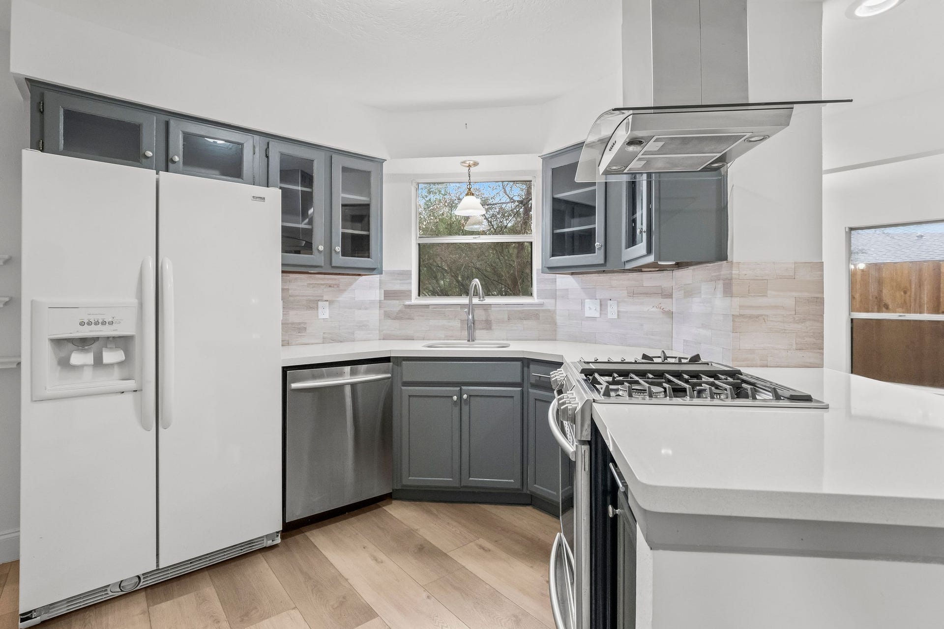 22 Braemar Forest Street, The Woodlands, TX 77381 22 Braemar Forest Street, The Woodlands, TX 77381