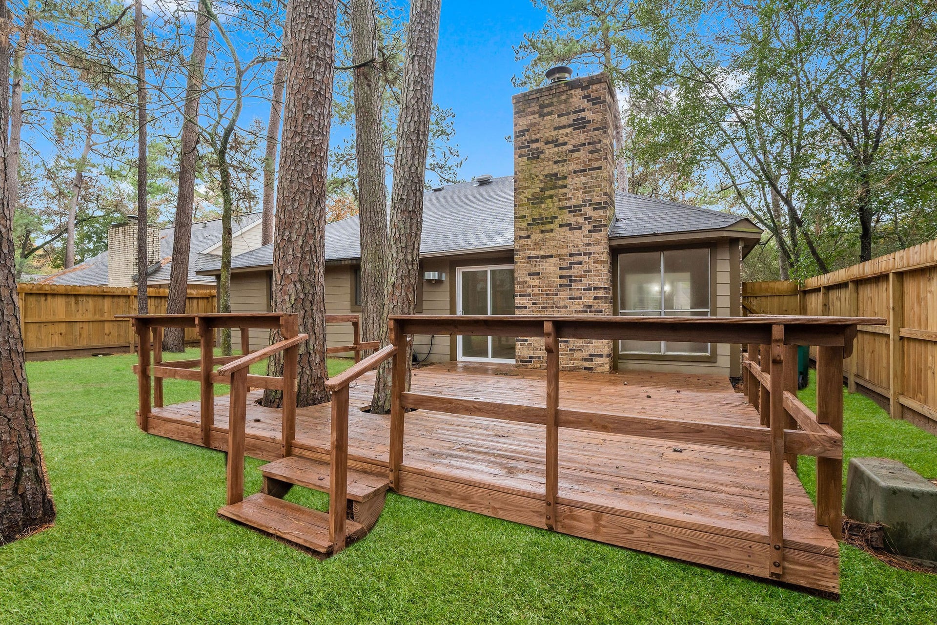 22 Braemar Forest Street, The Woodlands, TX 77381 22 Braemar Forest Street, The Woodlands, TX 77381