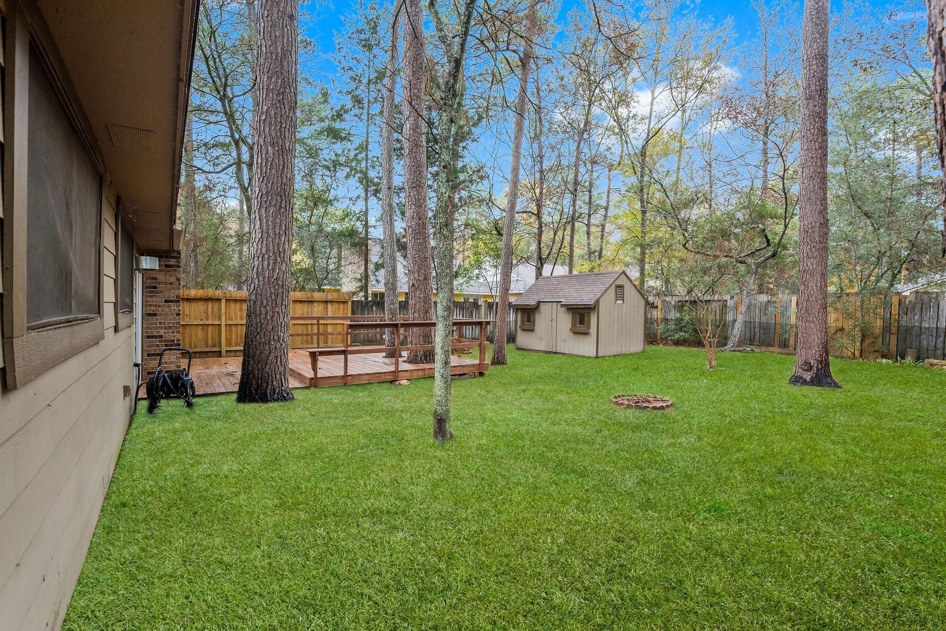 22 Braemar Forest Street, The Woodlands, TX 77381 22 Braemar Forest Street, The Woodlands, TX 77381