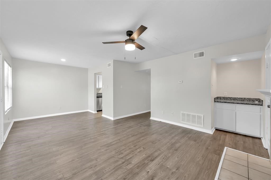 900 Holly Drive, #3, Conroe, TX 77301 900 Holly Drive, #3, Conroe, TX 77301
