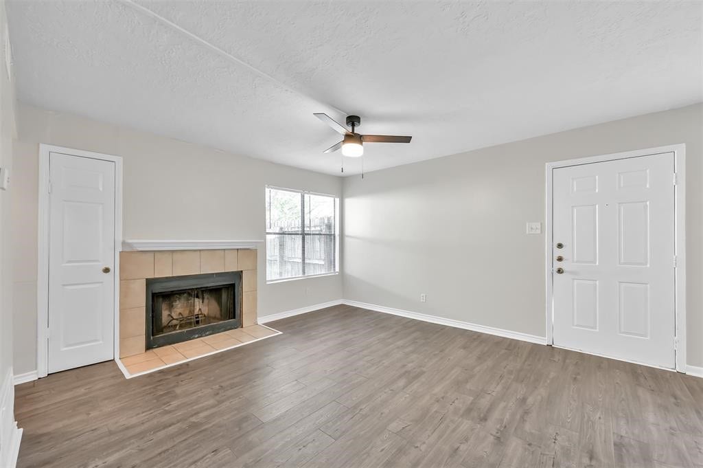900 Holly Drive, #3, Conroe, TX 77301 900 Holly Drive, #3, Conroe, TX 77301