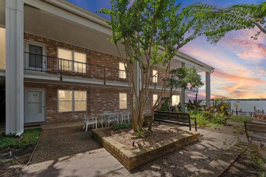 Property photo for 3535 Nasa Rd 1 Parkway, #85, Seabrook, TX