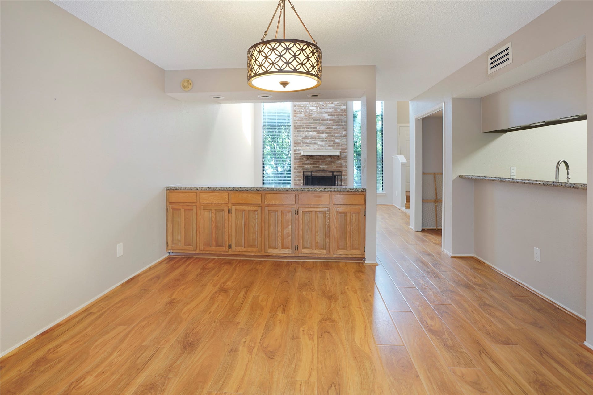 3200 S Gessner Road, #358, Houston, TX 77063 3200 S Gessner Road, #358, Houston, TX 77063