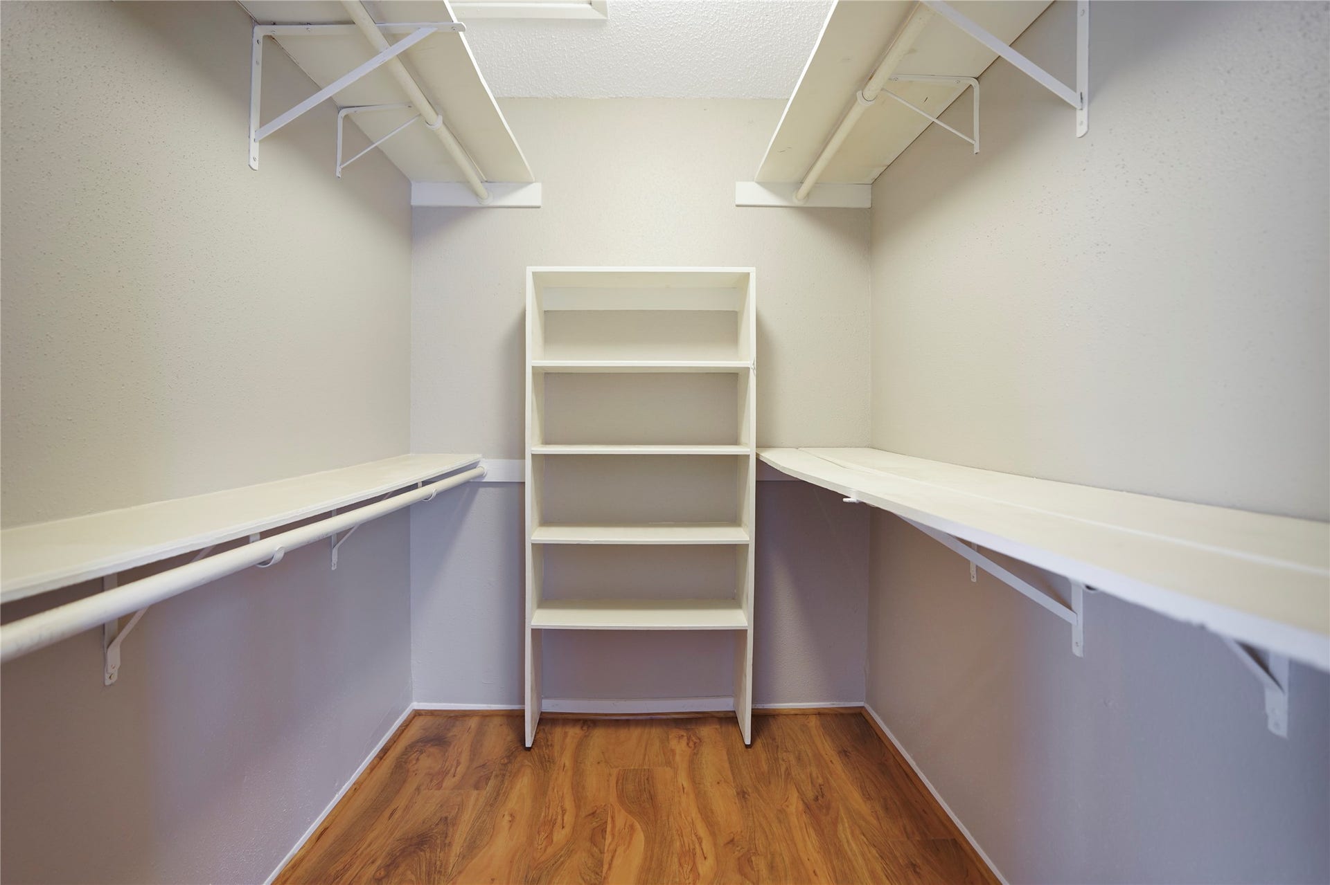 3200 S Gessner Road, #358, Houston, TX 77063 3200 S Gessner Road, #358, Houston, TX 77063