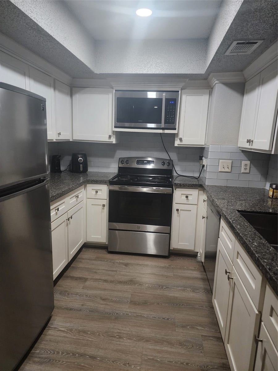 Property photo for 2816 S Bartell Drive, #4, Houston, TX