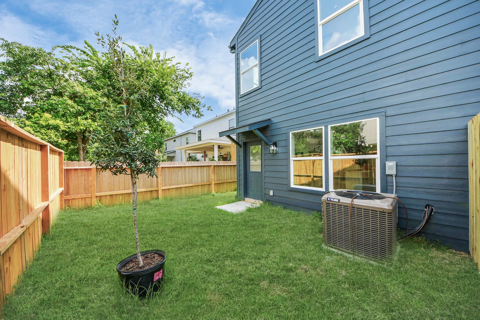 8023 Brandon Street, Houston, TX 77051