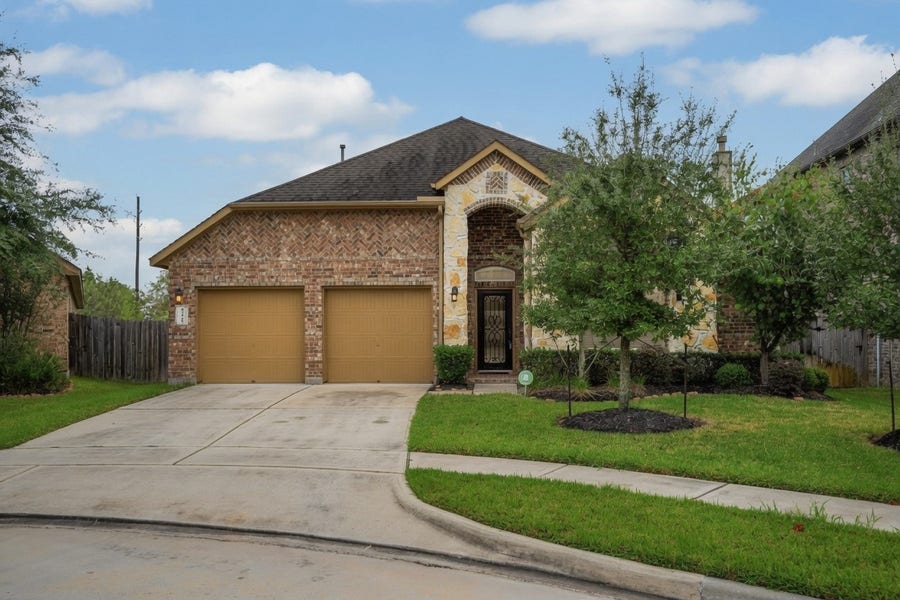 Property photo for 13711 Contour Court, Richmond, TX