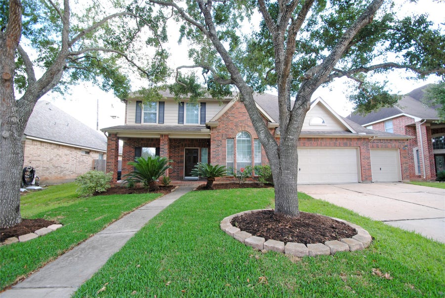 Property photo for 6123 Baron Hill Lane, Sugar Land, TX