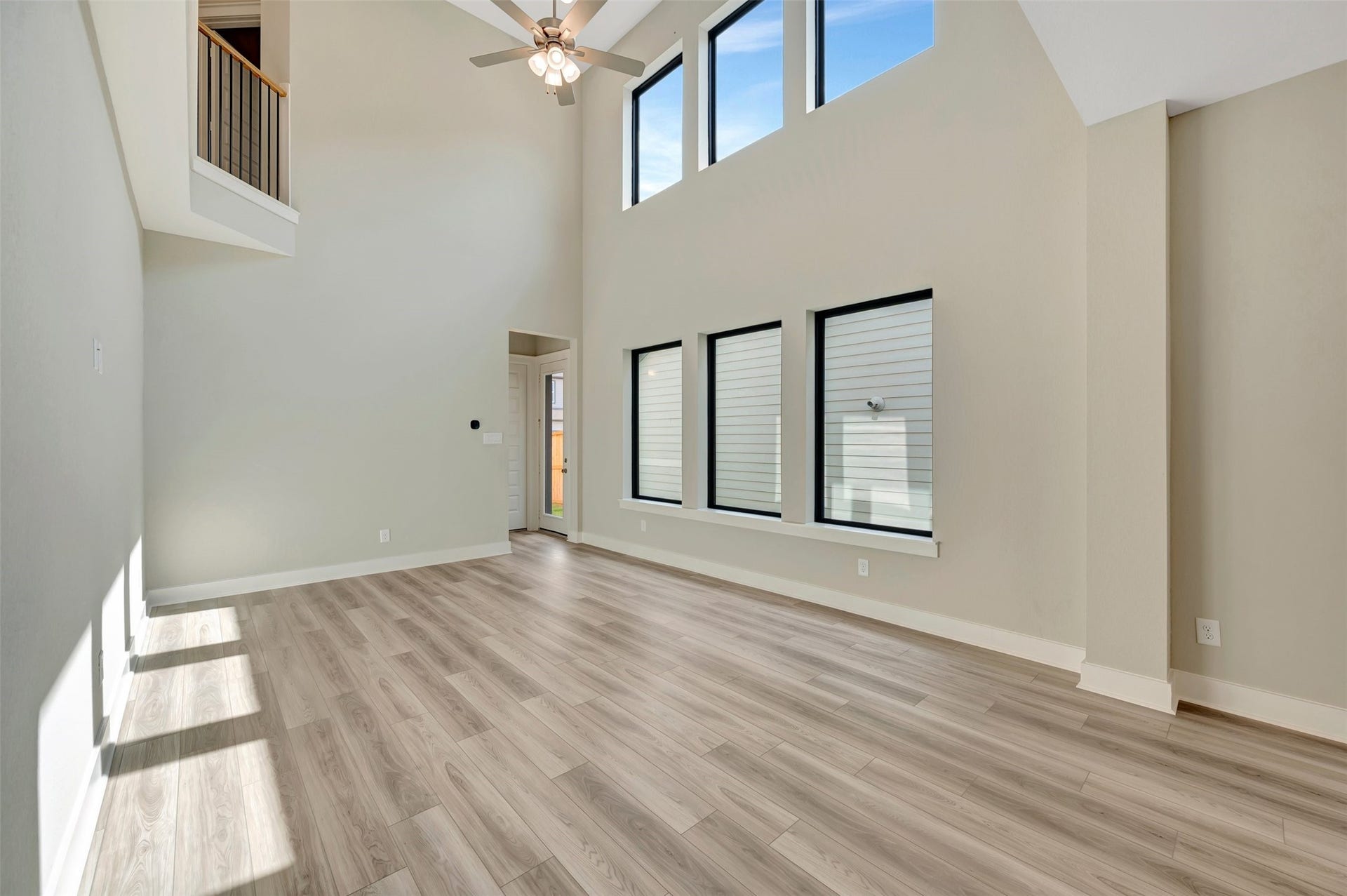 16714 Vibrant Avenue, Hockley, TX 77447 16714 Vibrant Avenue, Hockley, TX 77447