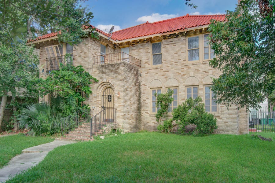 Property photo for 4802 La Branch Street, Houston, TX