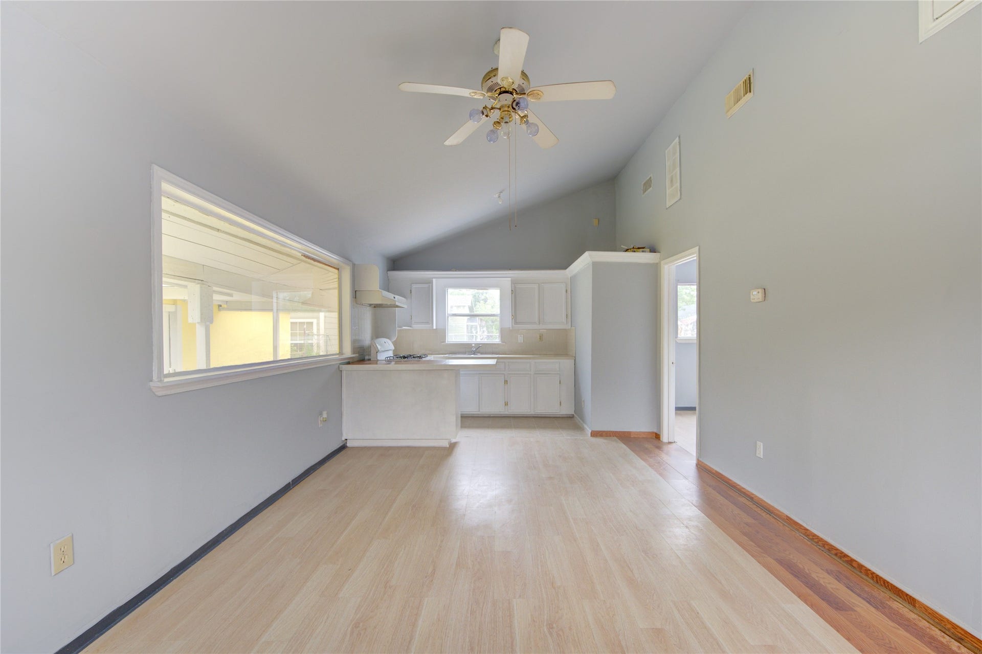 10717 Pillot Street, Houston, TX 77029 10717 Pillot Street, Houston, TX 77029