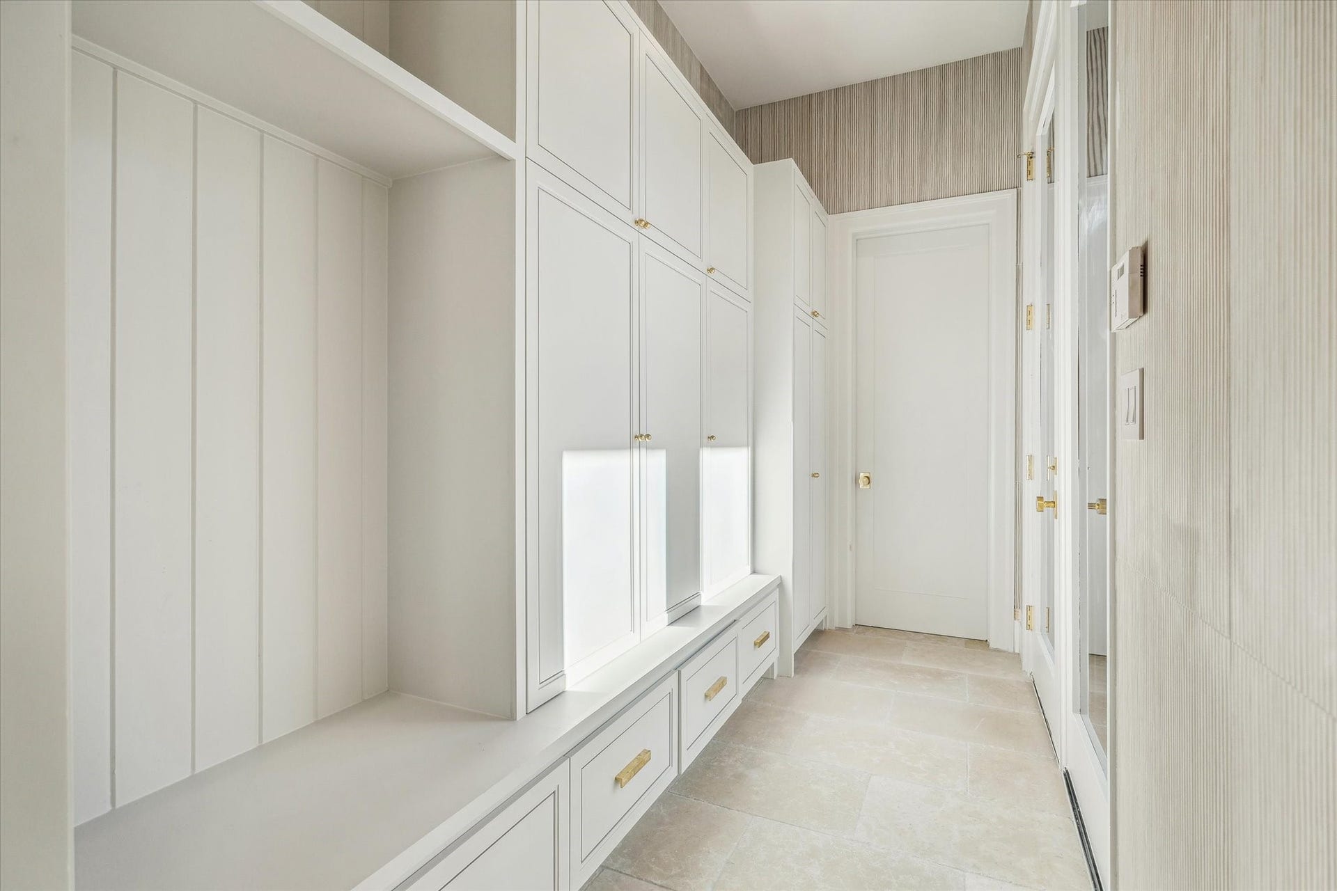 3717 Chevy Chase Drive, Houston, TX 77019 3717 Chevy Chase Drive, Houston, TX 77019
