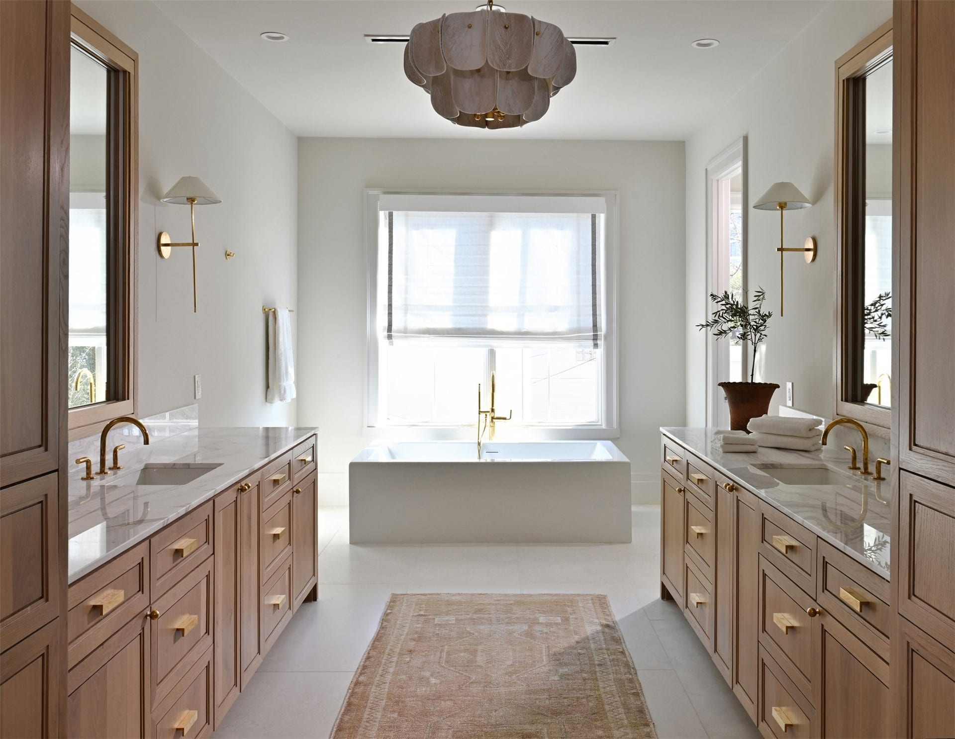 3717 Chevy Chase Drive, Houston, TX 77019 3717 Chevy Chase Drive, Houston, TX 77019