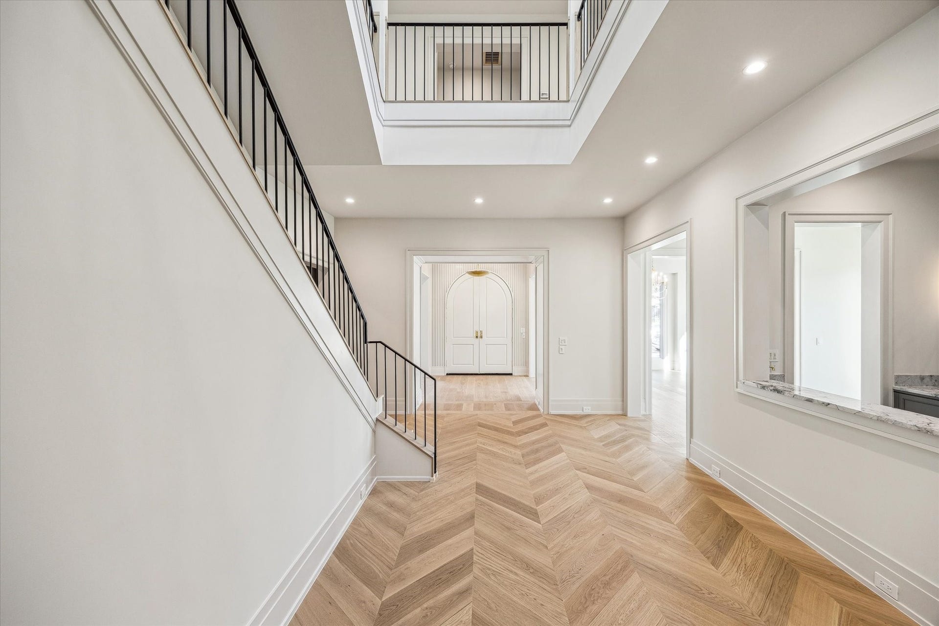 3717 Chevy Chase Drive, Houston, TX 77019 3717 Chevy Chase Drive, Houston, TX 77019