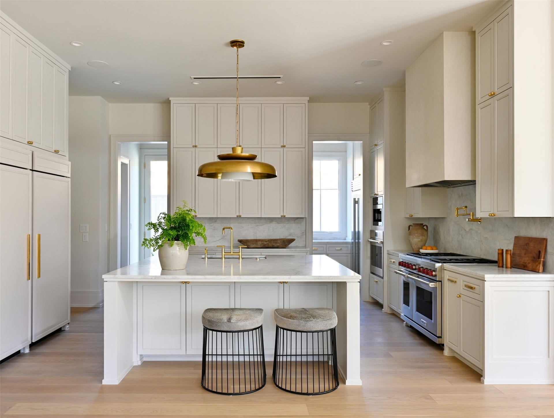 3717 Chevy Chase Drive, Houston, TX 77019 3717 Chevy Chase Drive, Houston, TX 77019