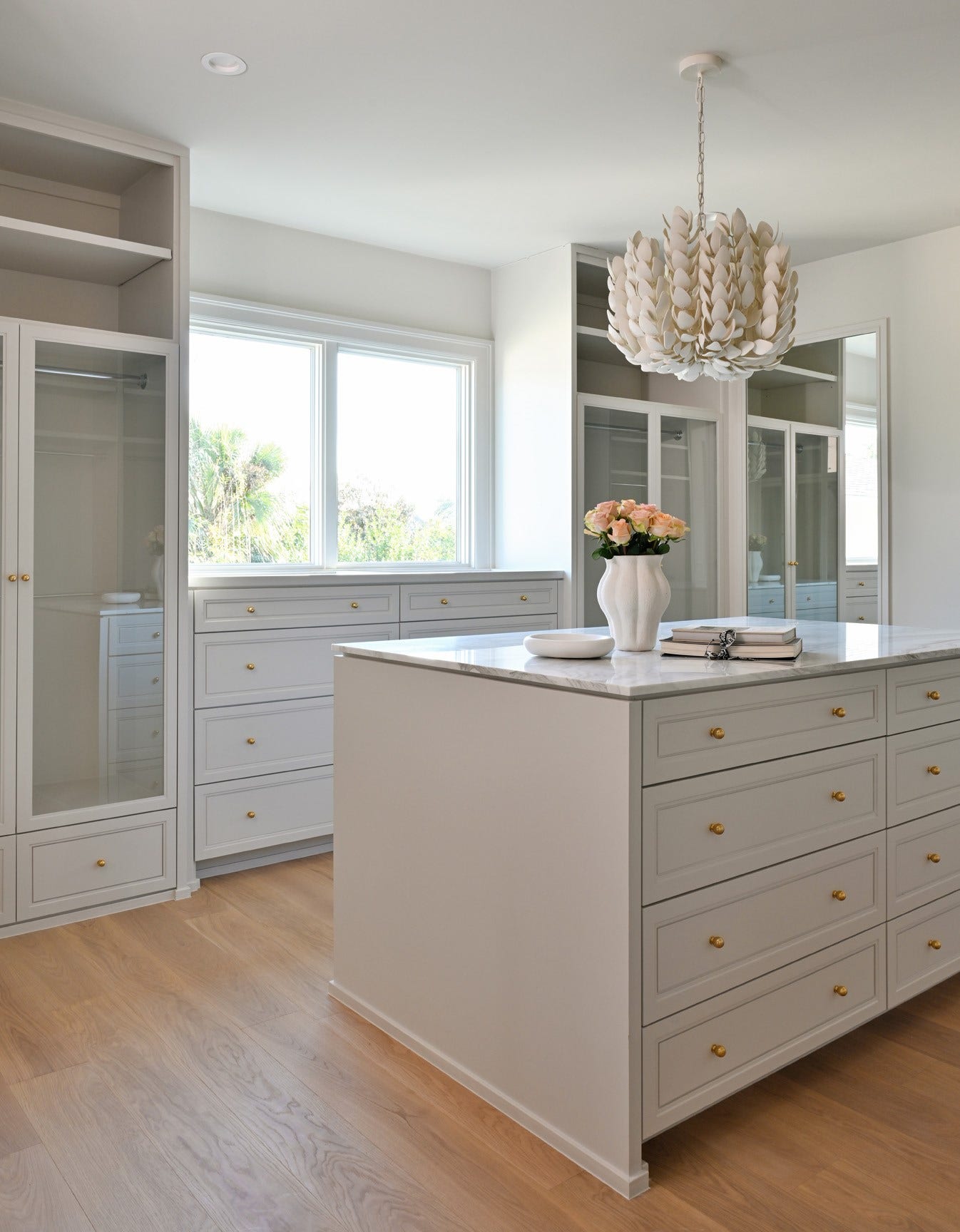 3717 Chevy Chase Drive, Houston, TX 77019 3717 Chevy Chase Drive, Houston, TX 77019