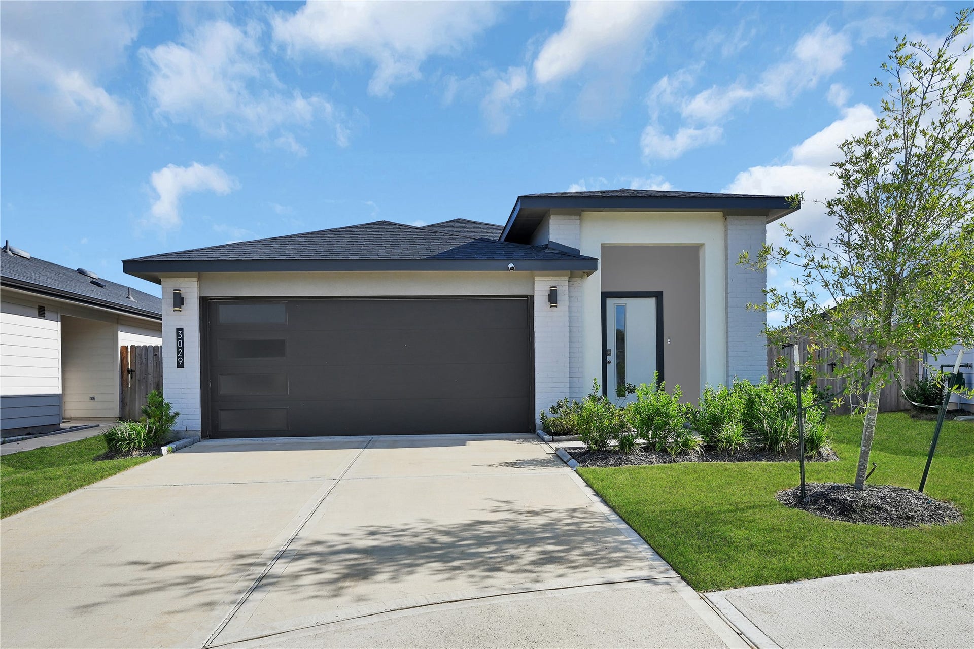3029 Stamford Hill Lane, Houston, TX 77047 3029 Stamford Hill Lane, Houston, TX 77047