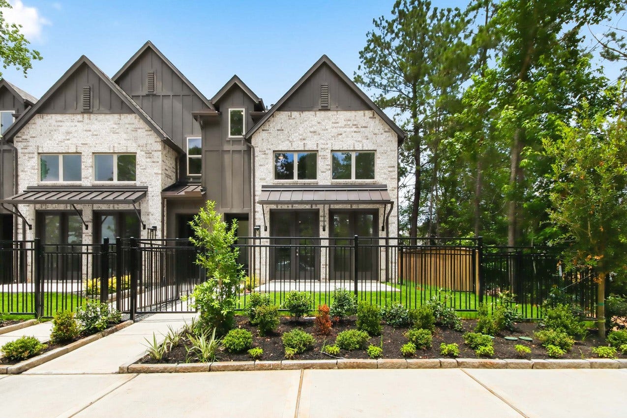 117 Cypress Pond Place, Montgomery, TX 77316 Casey PM Elevation w/front patio