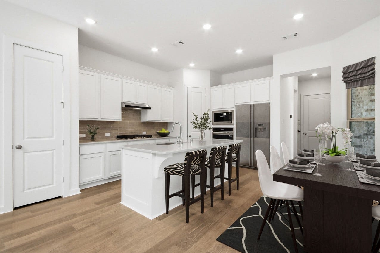 117 Cypress Pond Place, Montgomery, TX 77316 Casey - staged Kitchen