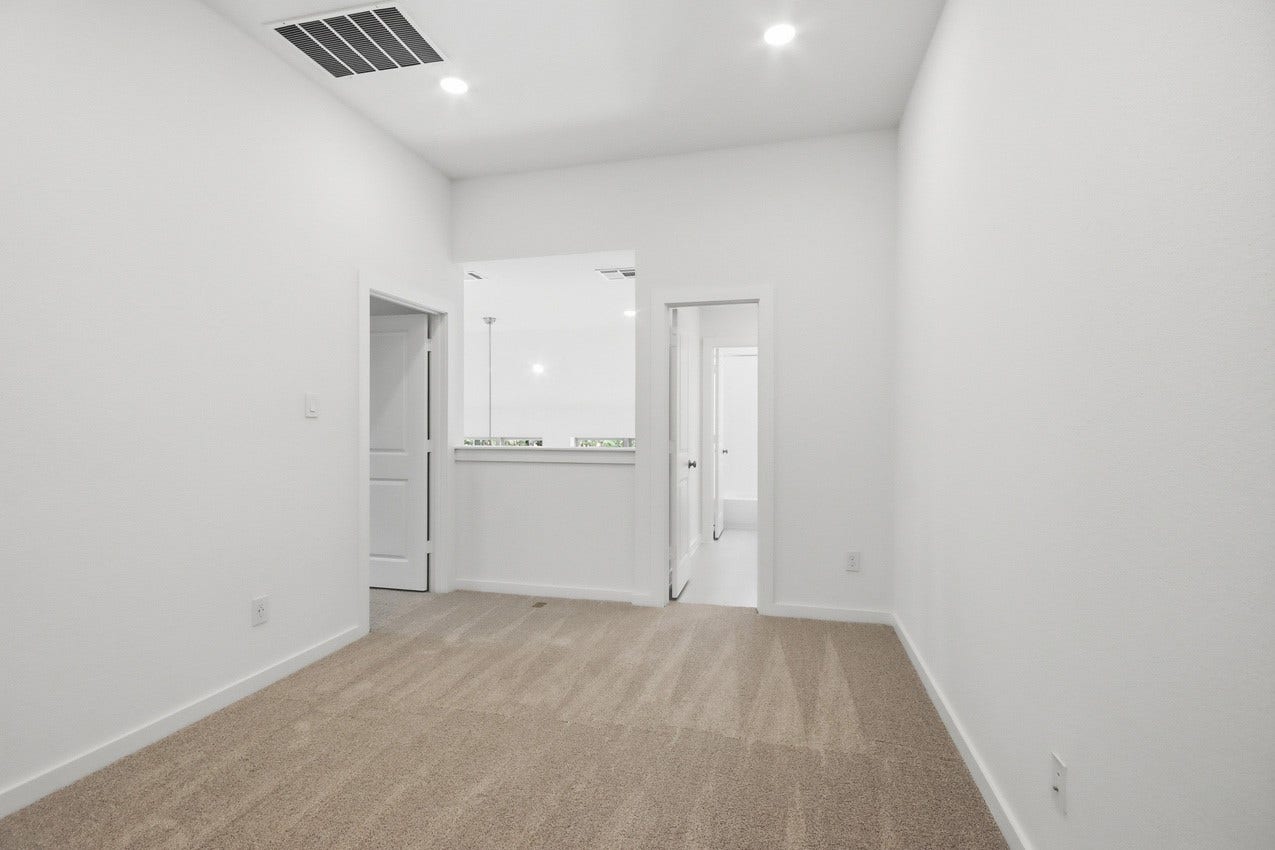 117 Cypress Pond Place, Montgomery, TX 77316 Loft