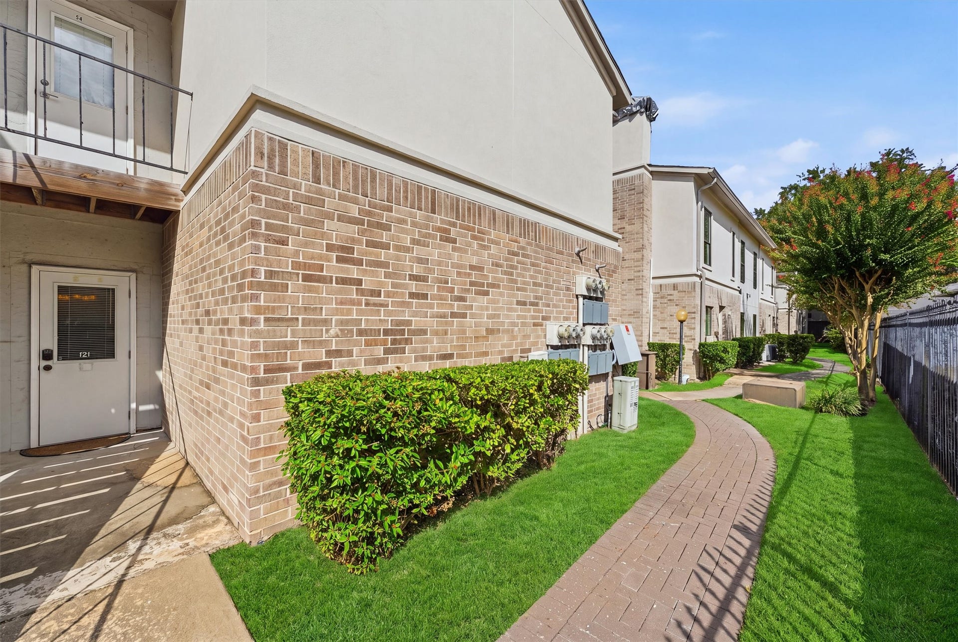 2425 Augusta Drive, #23, Houston, TX 77057 Back Door
