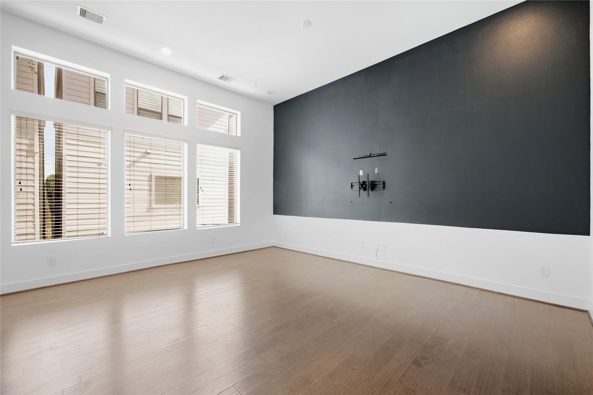 3015 Preston Street, Houston, TX 77003