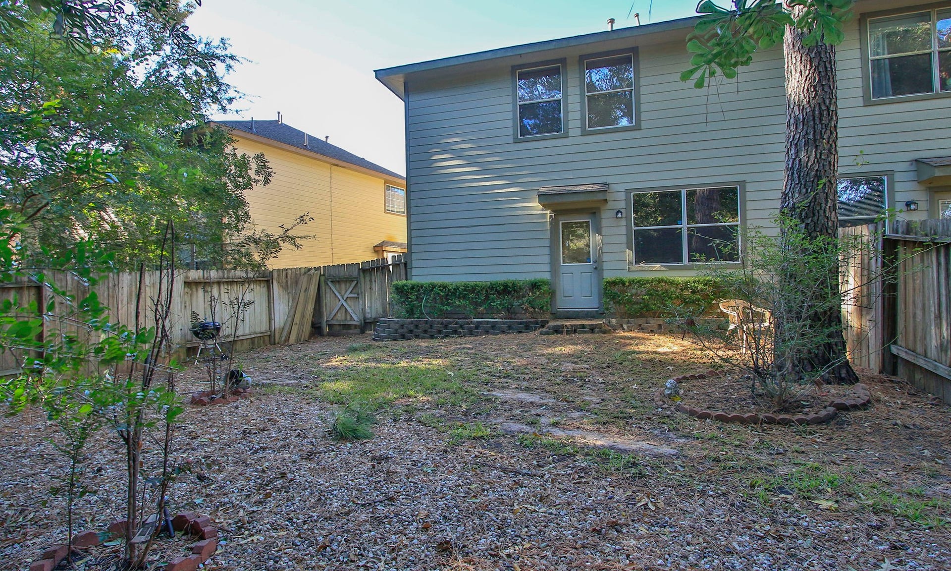 191 N Burberry Park Circle, The Woodlands, TX 77382
