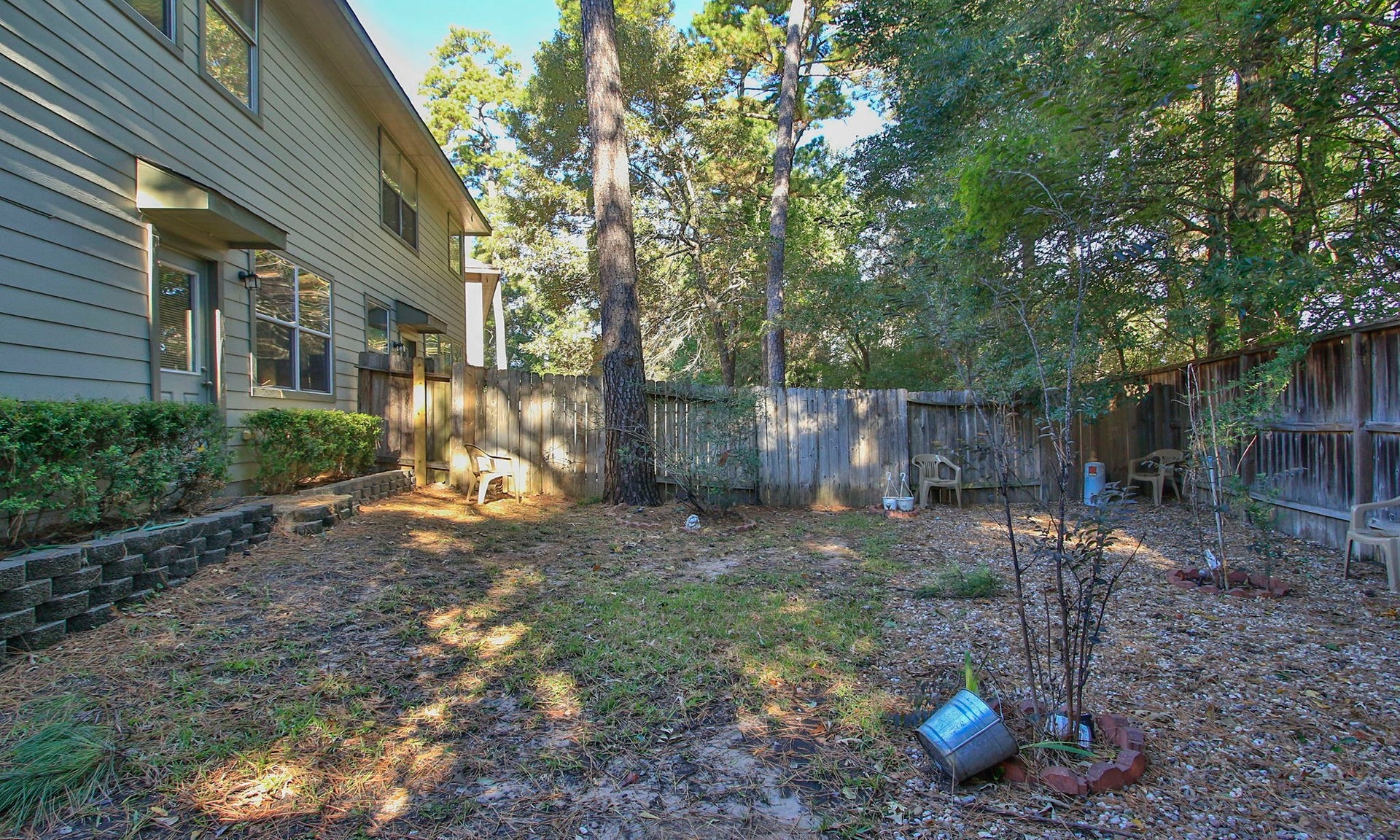 191 N Burberry Park Circle, The Woodlands, TX 77382