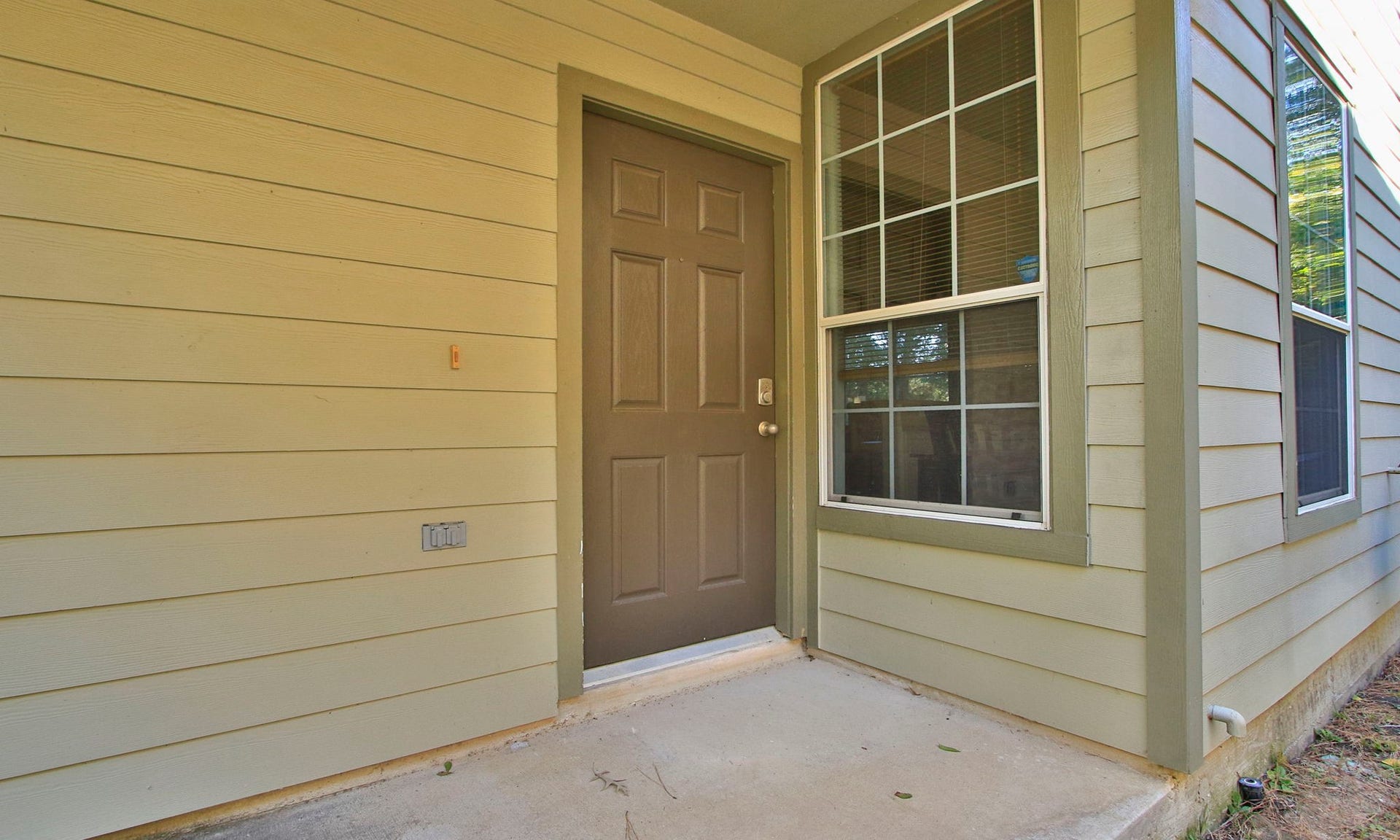 191 N Burberry Park Circle, The Woodlands, TX 77382