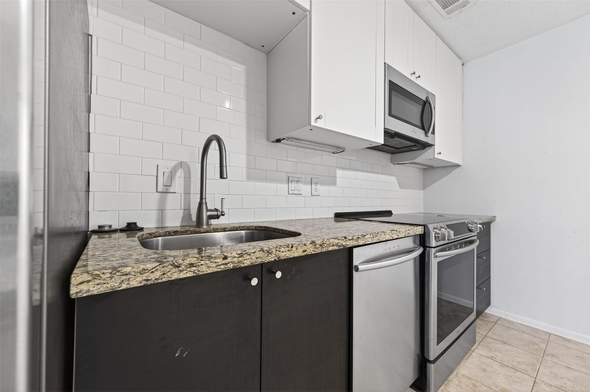 12900 Walden Road, #108A, Montgomery, TX 77356