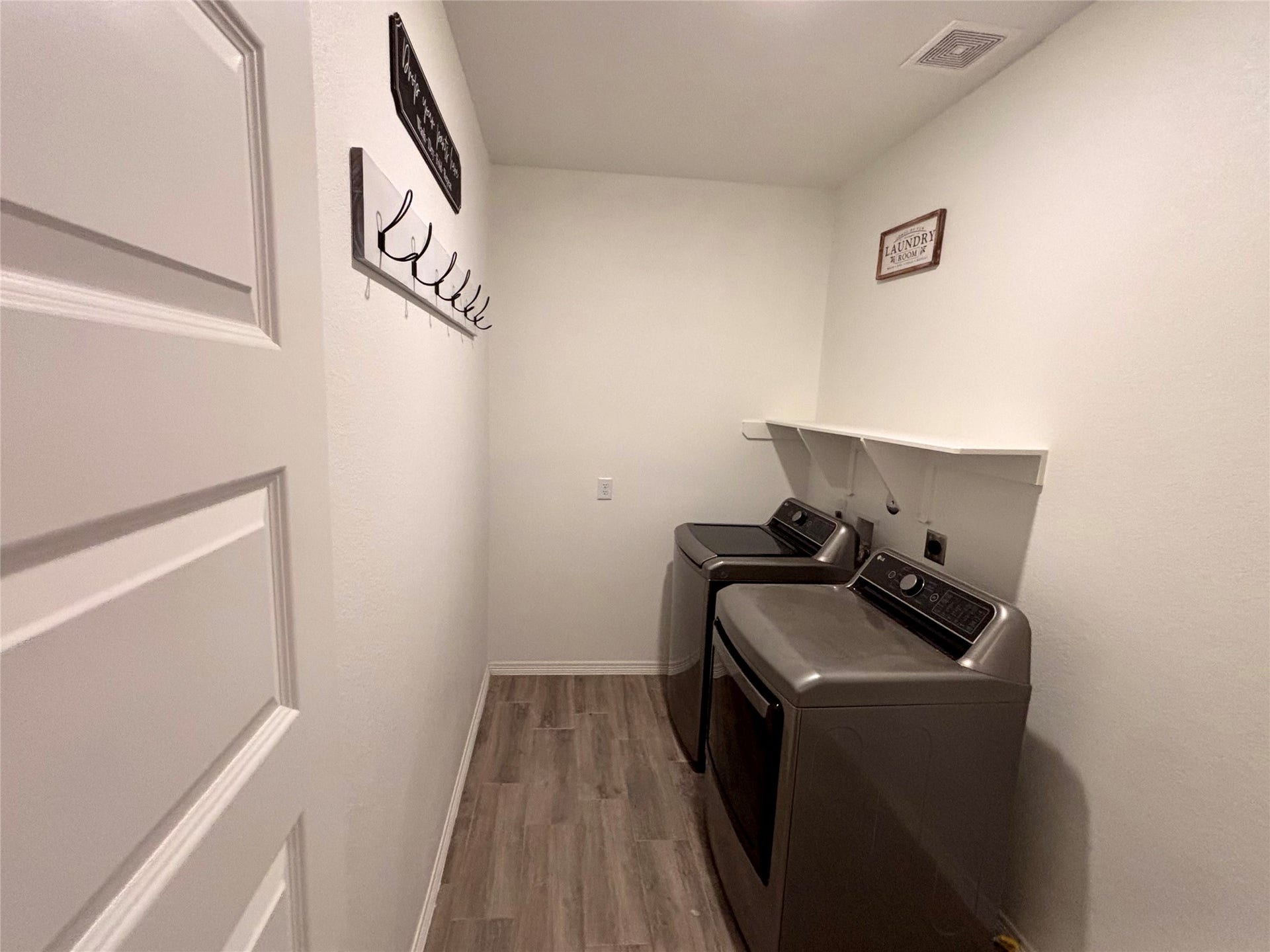 13618 Table Rock Drive, La Marque, TX 77568 13618 Table Rock Drive, La Marque, TX 77568