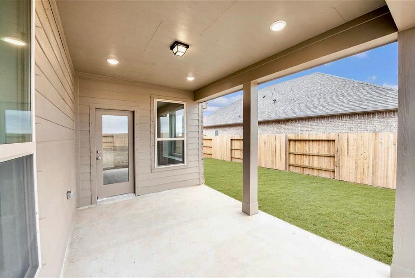 13618 Table Rock Drive, La Marque, TX 77568 13618 Table Rock Drive, La Marque, TX 77568