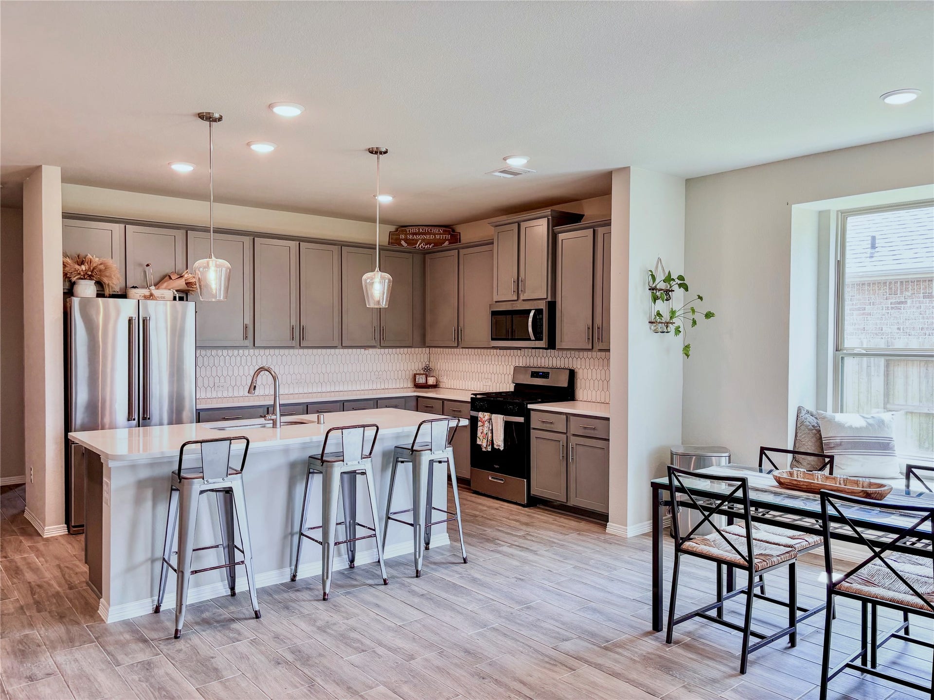 13618 Table Rock Drive, La Marque, TX 77568 13618 Table Rock Drive, La Marque, TX 77568