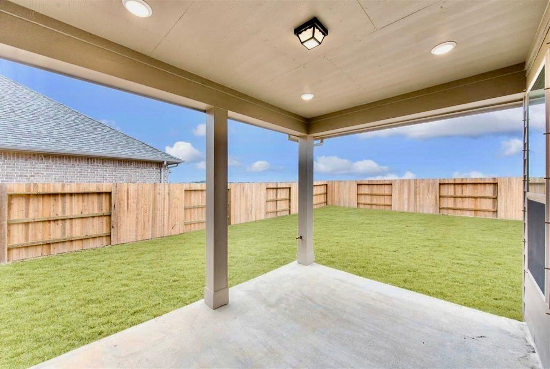 13618 Table Rock Drive, La Marque, TX 77568 13618 Table Rock Drive, La Marque, TX 77568