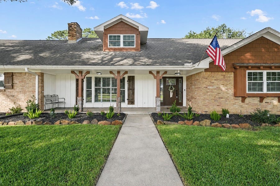 Property photo for 1801 Mcginnis Drive, Pearland, TX
